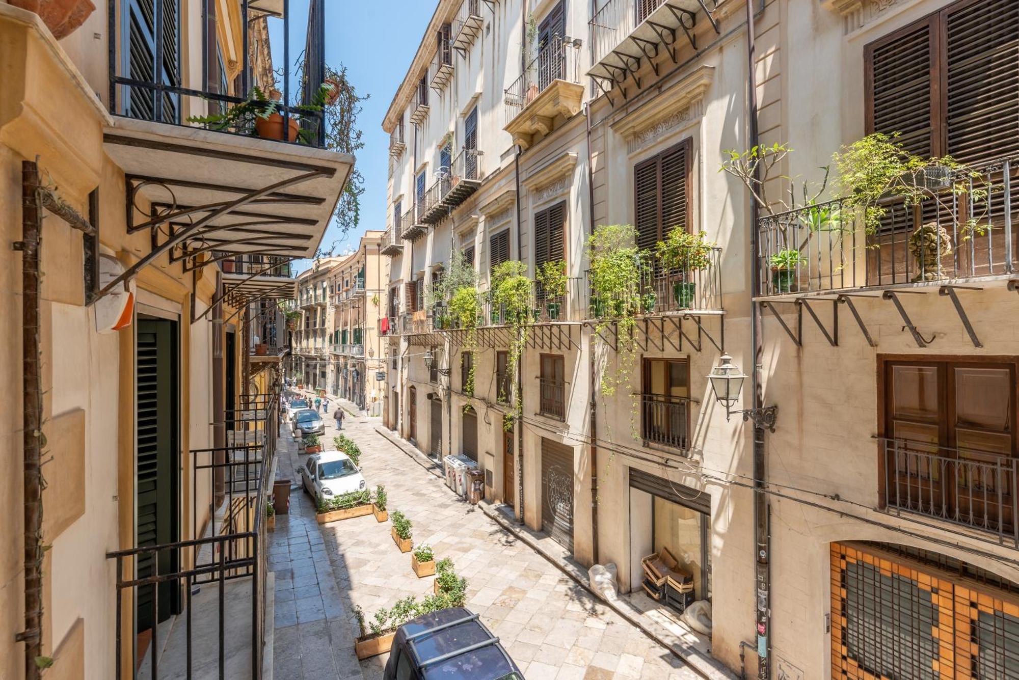 Good Vibes Apartment Nel Centro Storico Палермо Экстерьер фото